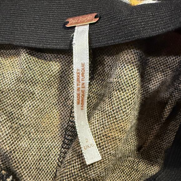 Free People Womens Daisy Print Black Knit Cropped Flare Pants 2 Boho Cottage - Picture 4 of 7